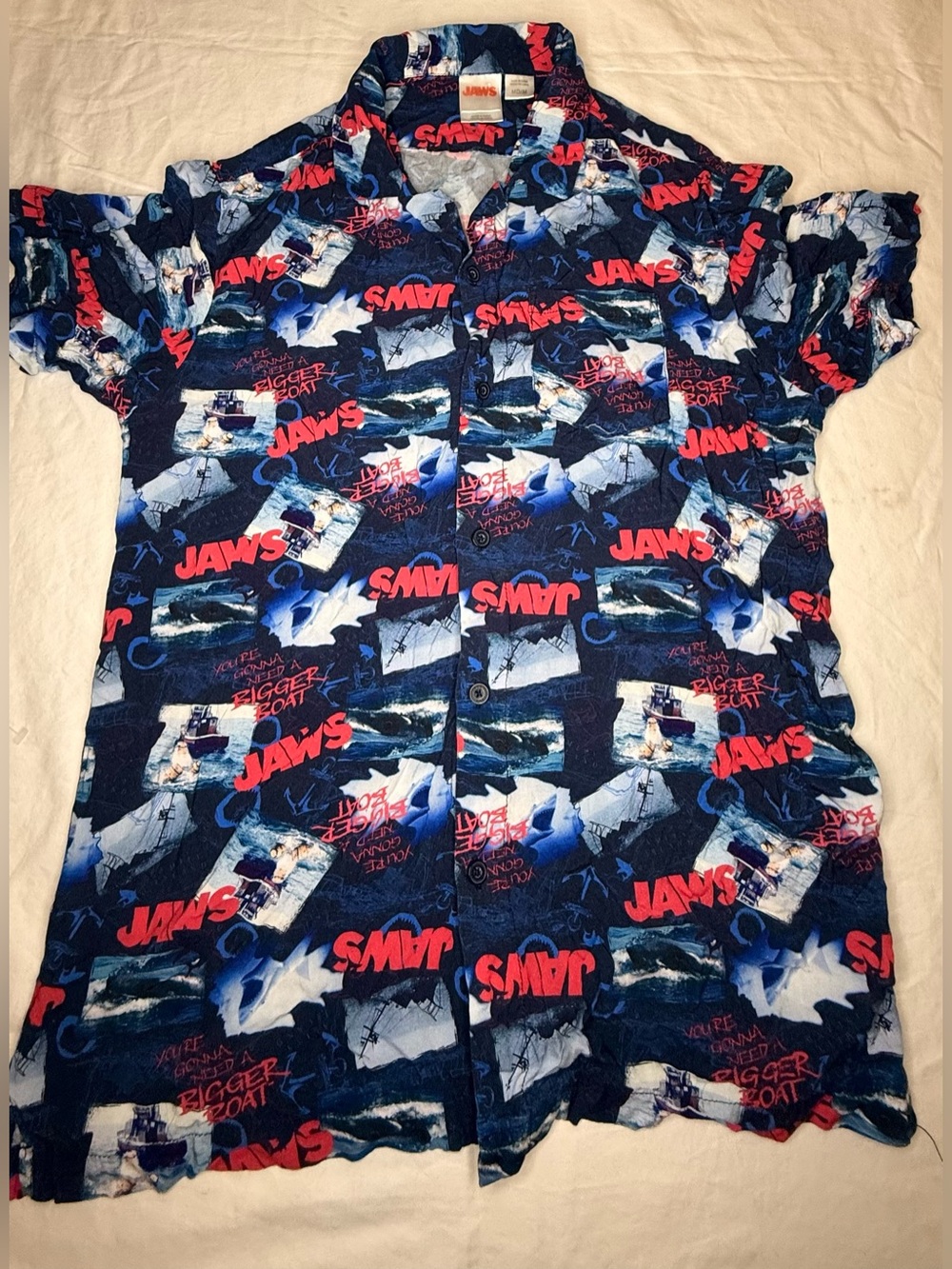 JAWS Movie Mens Medium M Short Sleeve Button Up Shirt